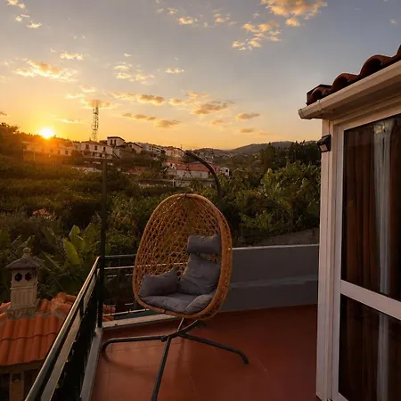 Apartment Mountain Sunset *